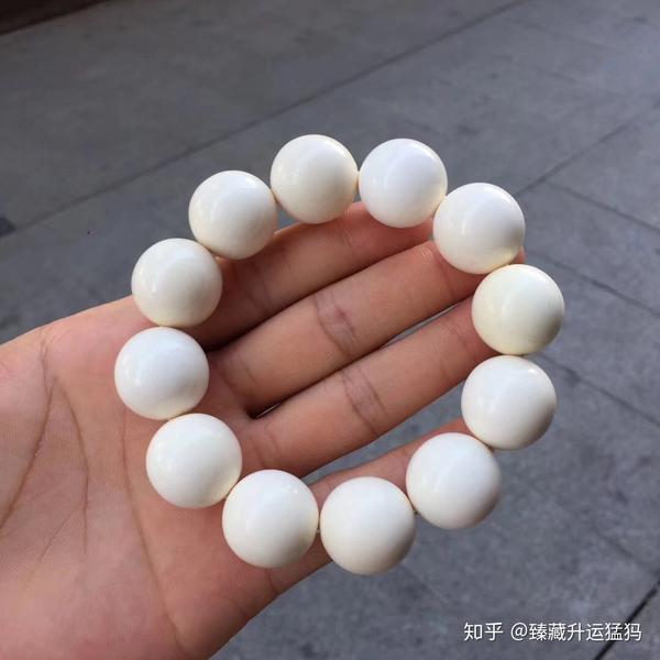 猛犸象牙多少钱一克,最新的的猛犸牙雕价格