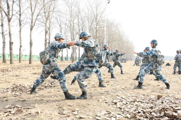 冬季大练兵寒冬铁汉子的17项必备技能了解一下