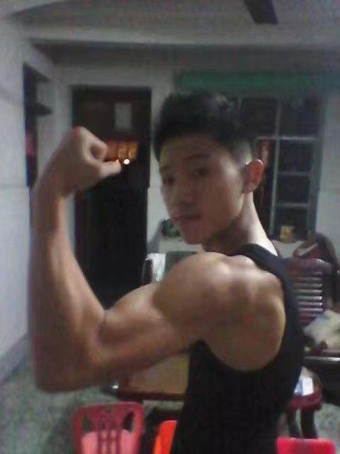 作为肌肉男是什么样的体验?
