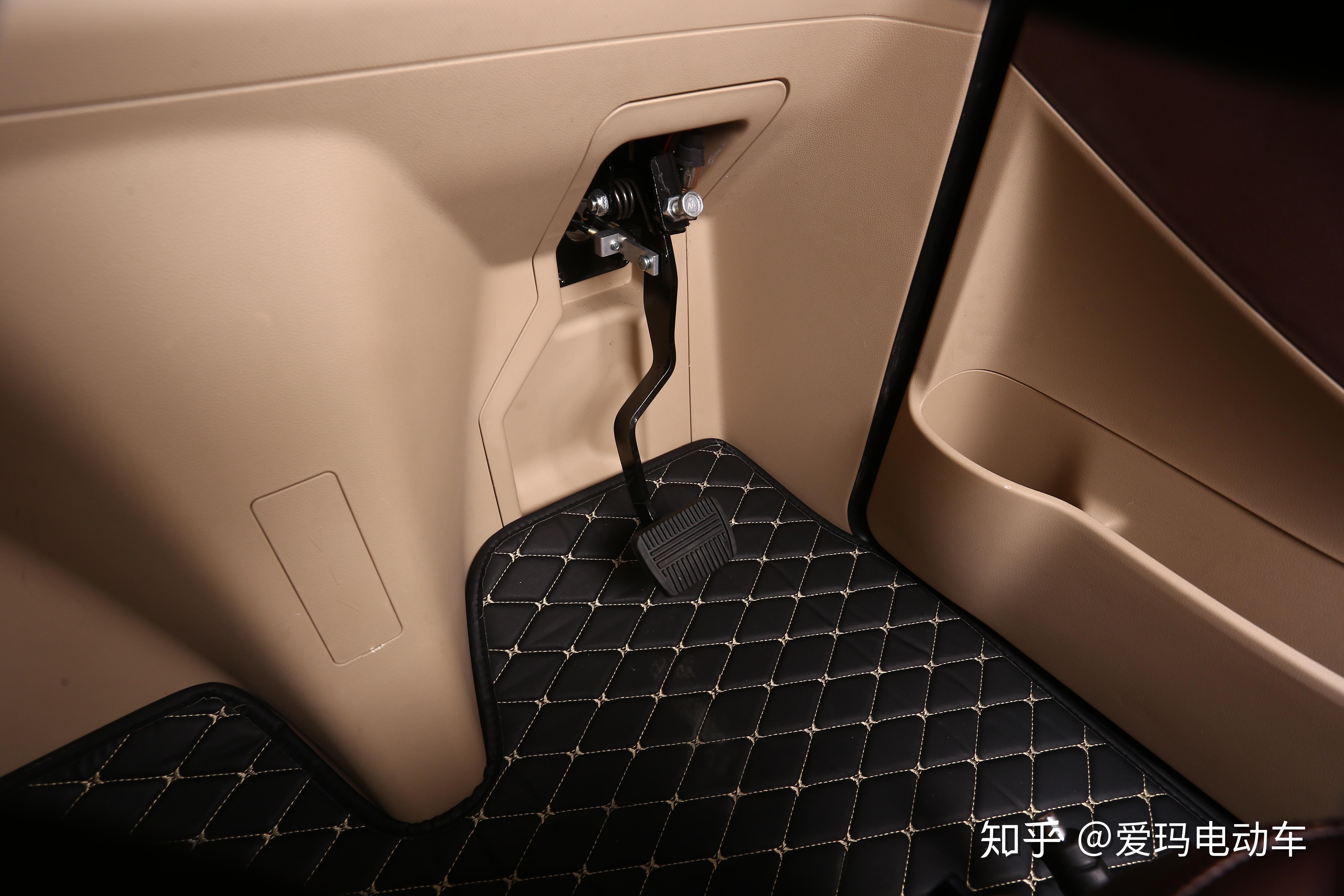送给父母最好的礼物爱玛重磅新品移动的头等舱a380