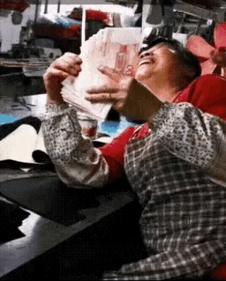 我拿下了三倍年终奖和全司最帅的男人 | 2020年第一件