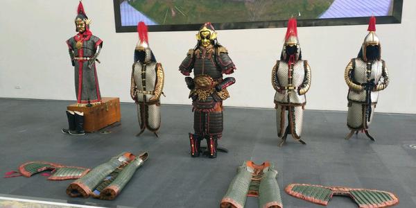 明朝年间中国盔甲和同时代日本盔甲,哪个防御力更高,实战性更强