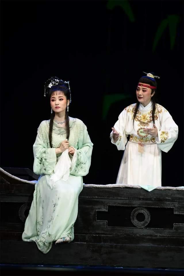 从女驸马到红楼梦黄梅戏为何如此经典
