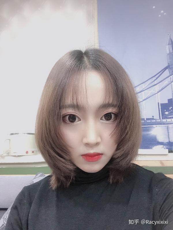 去之前发了个朋友圈 体验就是,被人说剪了头之后像