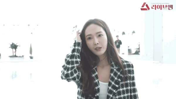 为什么现在有的人说郑秀妍颜值下降了?