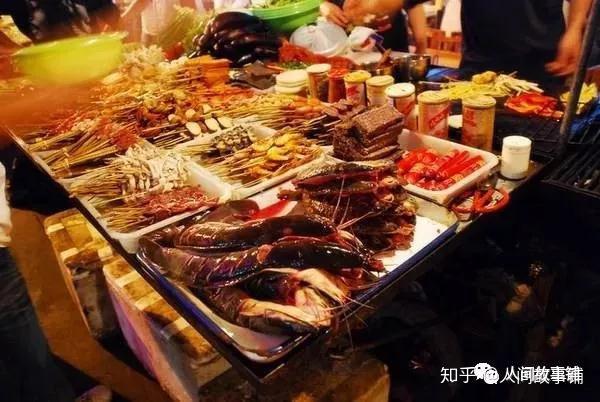 海南的烧烤档多以海鲜为主