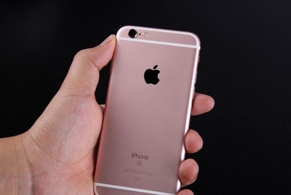 iphone 6s是苹果2015年发布的一款手机,也是历代iphone中口碑