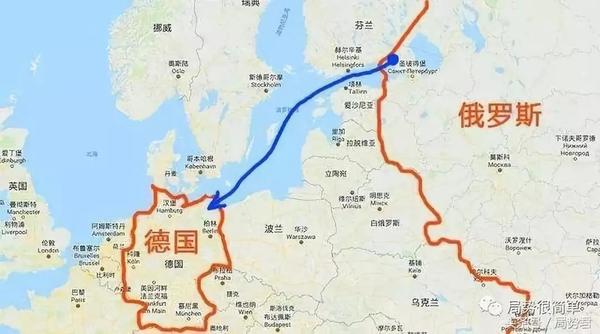 下图中的蓝色箭头所指的线路就是"北溪二号"的管道图.