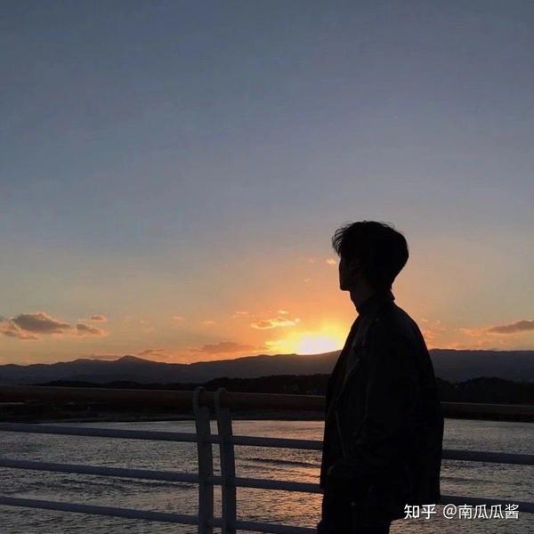 男生头像|一个人不该习惯于期待另一个人的理解