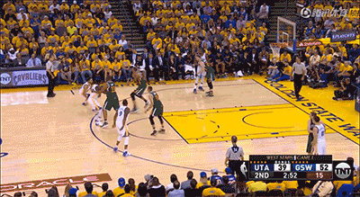 跟着库里在左侧45°旋转跳跃 鲁迪:好吧,我还ok