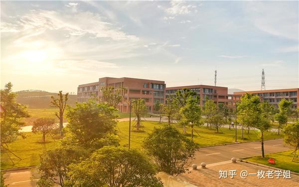 2020年湖北师范大学文理学院的环境怎么样