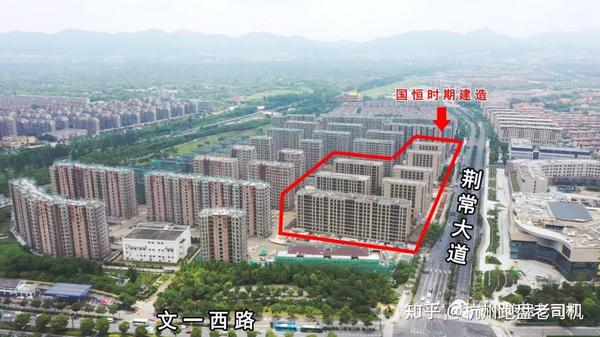 西溪公馆没地铁近高速楼下还有变电站的年度神盘它来了