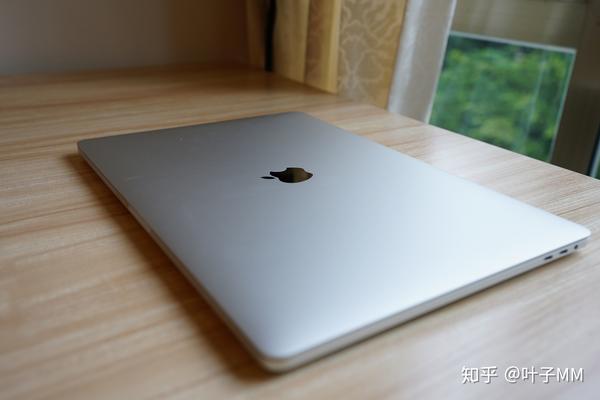 苹果新款macbook pro 13寸和15寸怎么选?