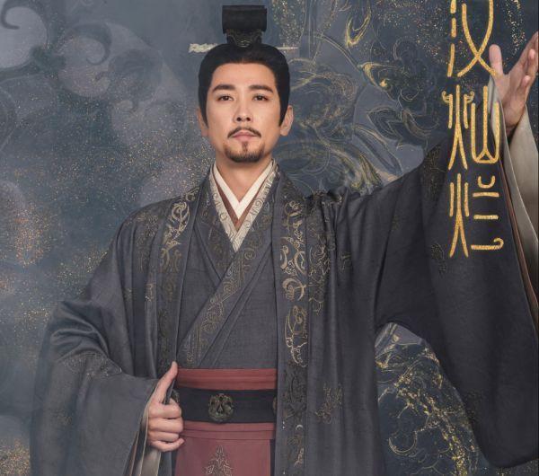 星汉灿烂造型海报官宣吴磊赵露思二搭星女郎徐娇也露面了