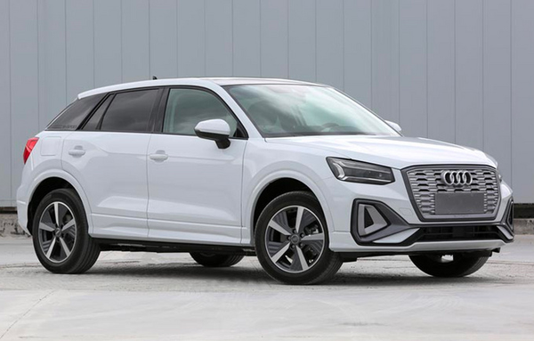 奥迪q2l e-tron 级别:小型纯电动suv 跟奥迪q2l一样,中期改款奥迪q2l