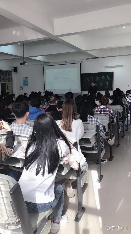 铁岭师范高等专科学校的教学设施怎么样