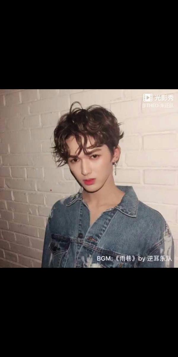 如何评价百分之九组合(nine percent)男团的长相?