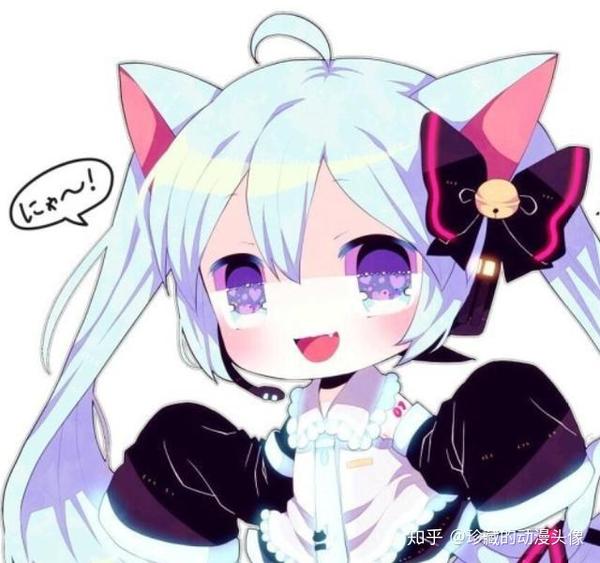 二次元动漫壁纸:手里捧着耳机,个性十足的可爱小初音.