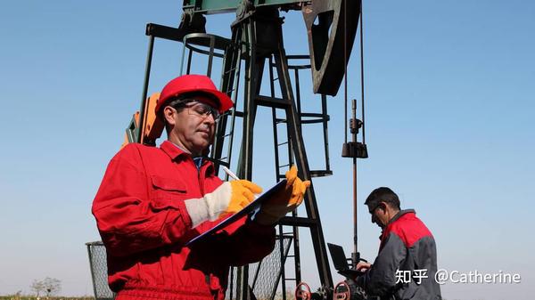 2021年陕西职称评审石油化工工程师职称申报条件通知