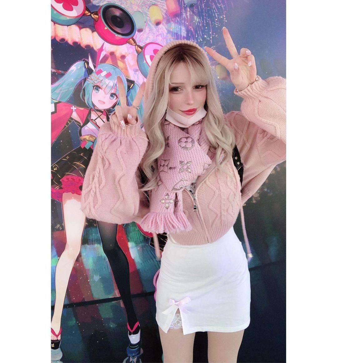 澳洲魅惑妖姬katyuskamoonfox辣到你不行