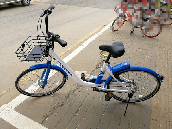 怎么评价新推出的小蓝单车 bluegogo?