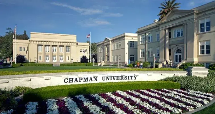 查普曼大学的道奇电影学院被业界公认为十大电影学院之一,在2020年