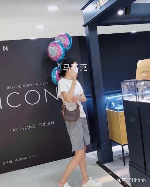 celine半月lisa同款腋下中古包这个太爱了