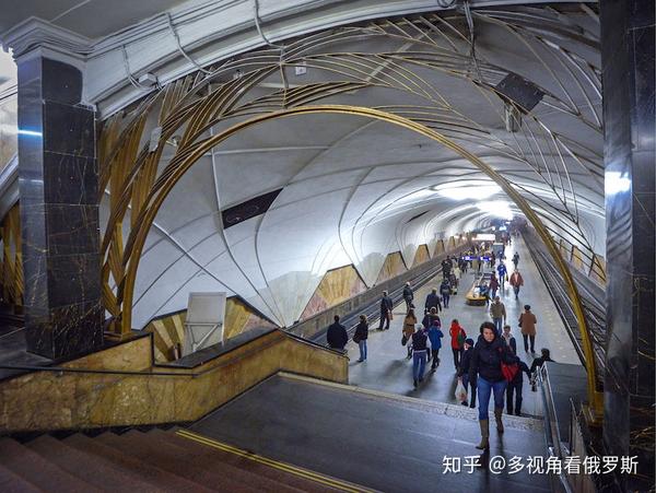 莫斯科地铁站巡游 飞机场站