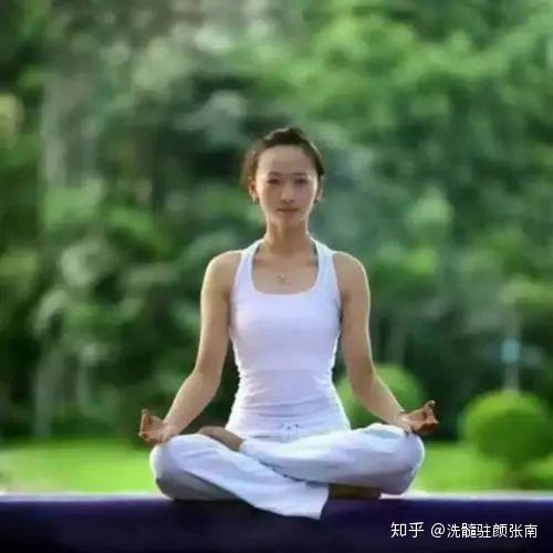 静坐的坐姿介绍,散盘,单盘,双盘有什么区别