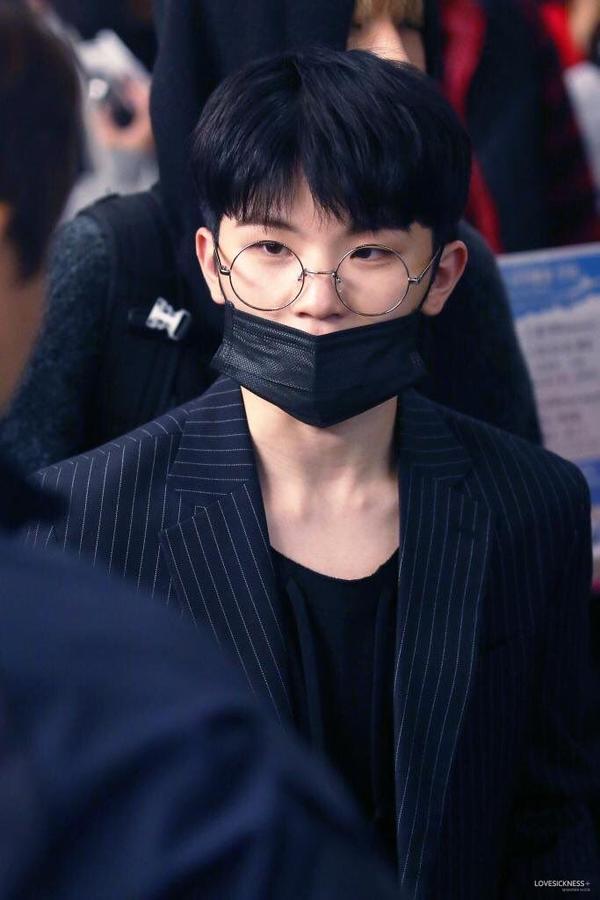 如何评价seventeen的李知勋(woozi)?