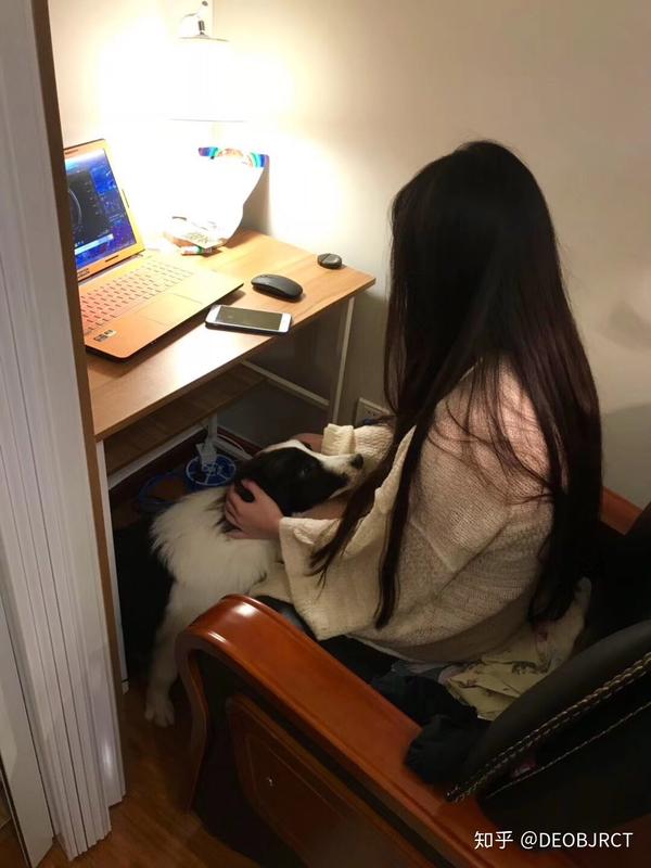 你身边有网瘾少女吗? 她们的日常是怎样的?