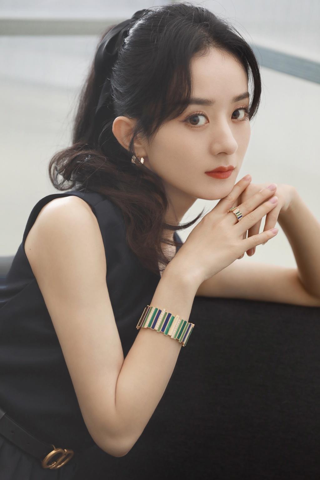 赵丽颖最新写真集