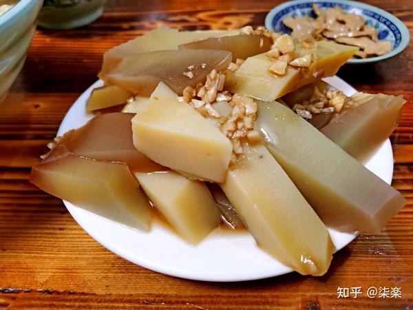 连云港的餐桌上怎么可以少了凉粉呢.最知名的便是板浦凉粉.