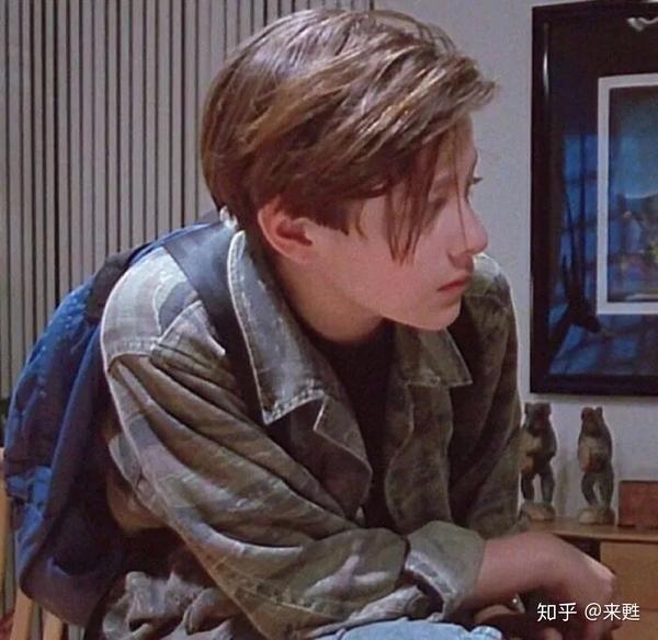 求推荐欧美风的情侣头像!