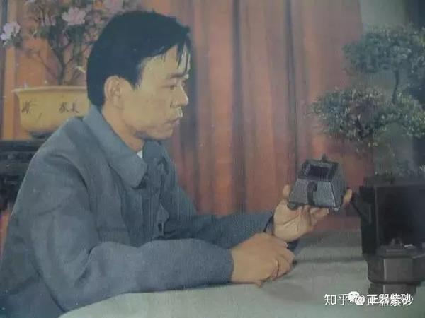 潘持平