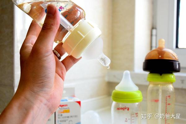 从新生儿到孩子断奶,不知道奶瓶怎么选?看这一篇文章就够了
