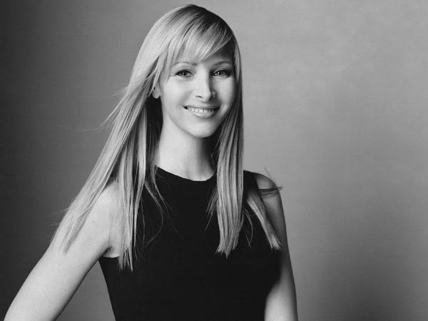 伊万卡的外貌,其实有些像《老友记》中演菲比的lisa kudrow,但身高多7