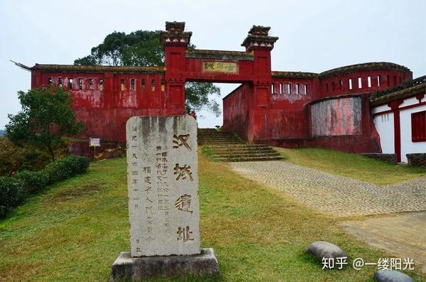 武夷山千古奇观小科普:空中建起阁楼,原来是为藏娇?