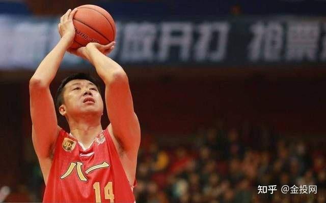 虽然中国男篮有姚明这样的国际巨星,但是要论进攻天赋还是王治郅更胜