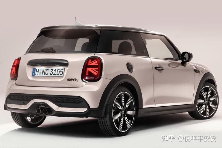 宝马mini cooper jcw,官方图片,2022款,新车上市,喜欢吗