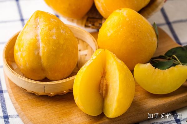 刷新您对李子的认识7月爽脆清甜的黄金奈李上市了