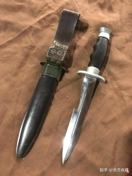 这款刀是和国产81式刺刀齐名的我国制式军刀,极具收藏价值!