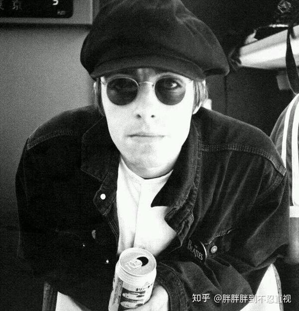 liam gallagher衣服,liamgallagher衣服 如何评价音乐人 liam gallagher?