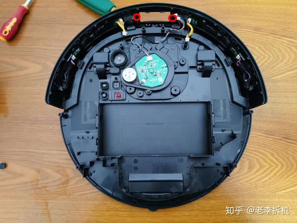 老李拆机科沃斯t8扫地机器人拆解摄像头不过如此