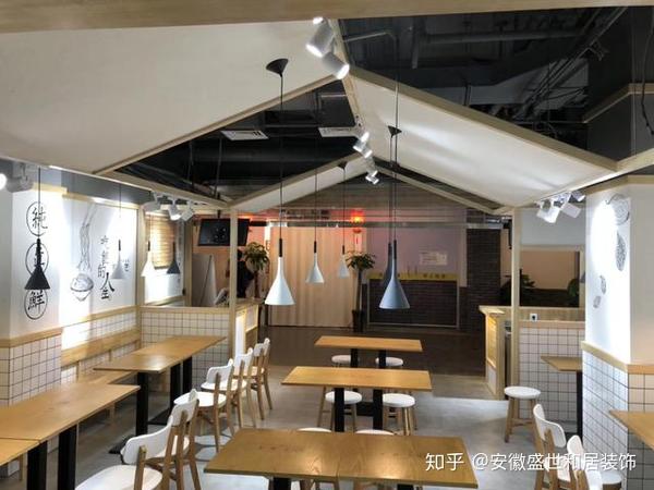 合肥面馆装修,人间烟火气里的小面馆,独具特色的温暖空间设计