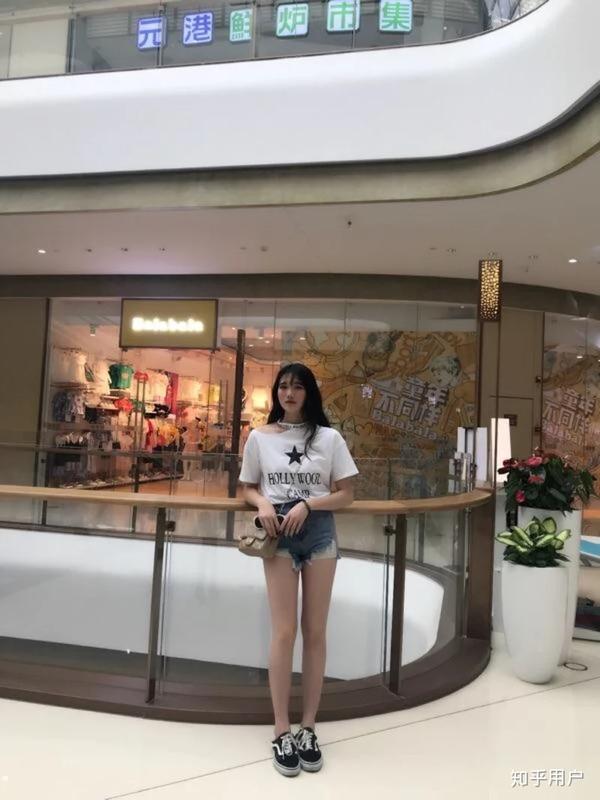 170以上的女生穿高跟鞋是什么感觉?