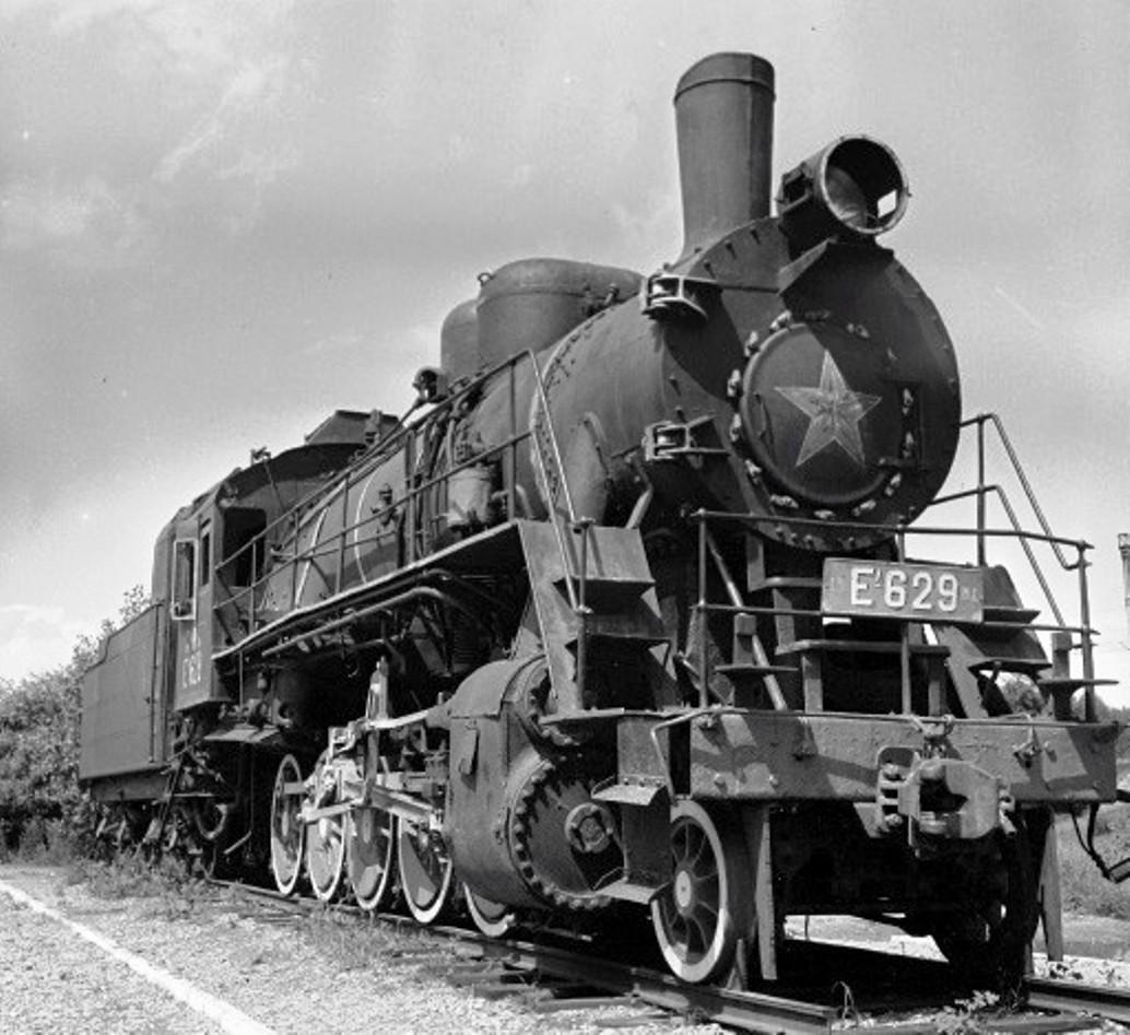 这是一台于第二次世界大战后期由blw交付苏联铁道部的yem型蒸汽机车⑷
