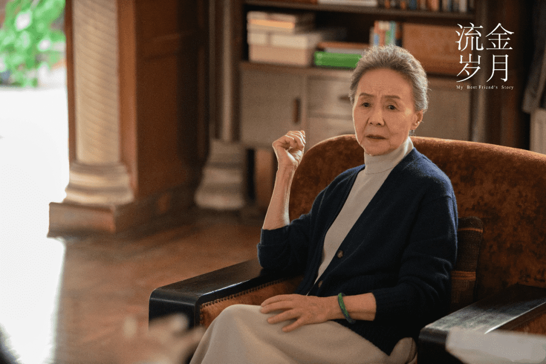 国民奶奶吴彦姝戏里戏外的翡翠情缘