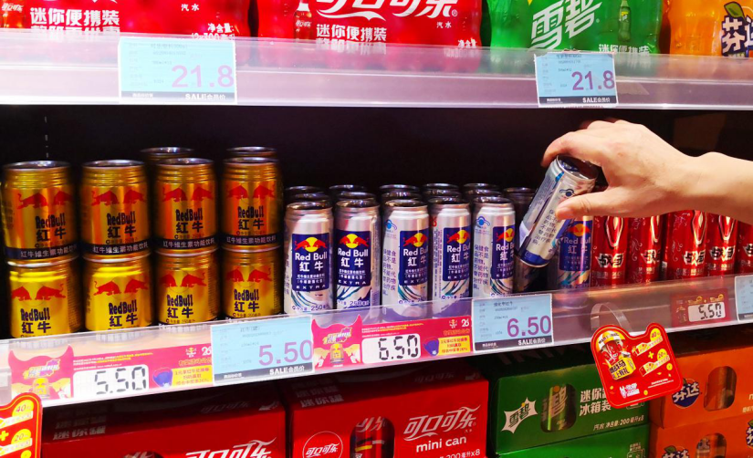 无人不晓,毕竟在国内饮料界很少有一个大单品能像红牛一样,近26年占据