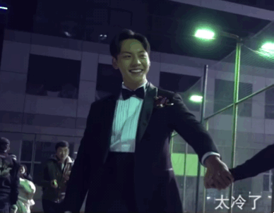 张艺兴,鹿晗,陈伟霆,易烊千玺四人若是单纯比舞蹈,谁更胜一筹?